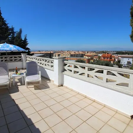 Ferienhaus Apart-rent Casa Grecs 2029 *